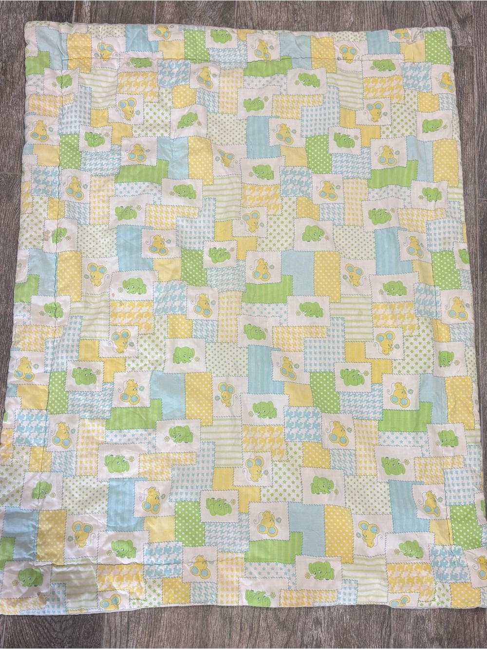 Vtg Curity Baby Crib Quilt Blanket Patchwork Pals Animals USA 41x32 1980s